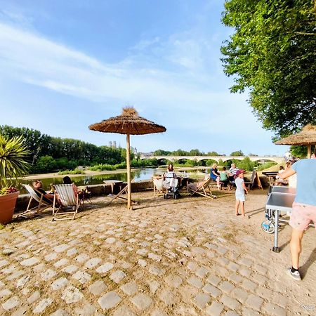 Terrasse Vegetalisee - Climatisation - Local Velo - Parking Gratuit Dans La Rue Orleans Bagian luar foto